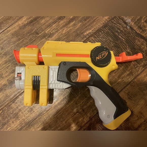 Lot of 3 Nerf Guns, foam bullets included! - Picture 5 of 5